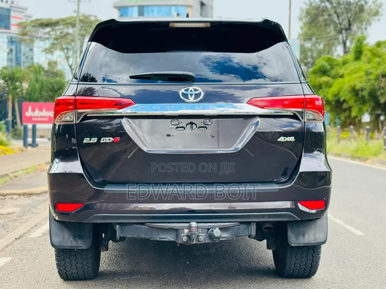 Toyota Fortuner 2019 Maroon