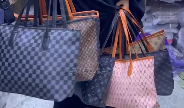 Stylish Tote Bag for Ladies - thumbnail 2