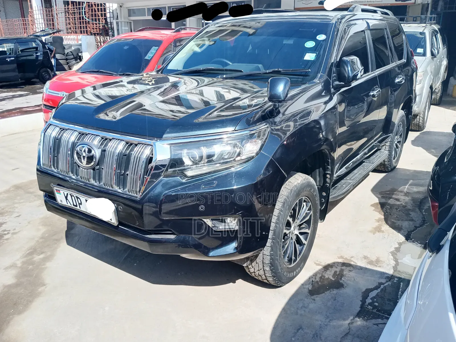 Toyota Land Cruiser Prado 2016 Black