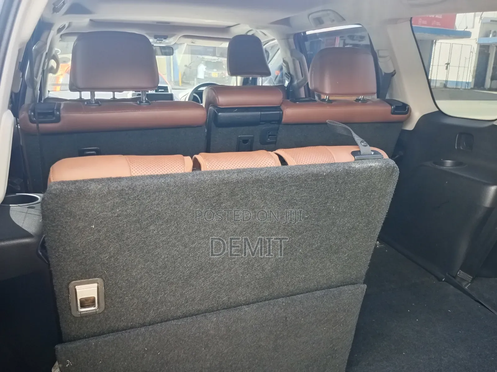 Toyota Land Cruiser Prado 2016 Black