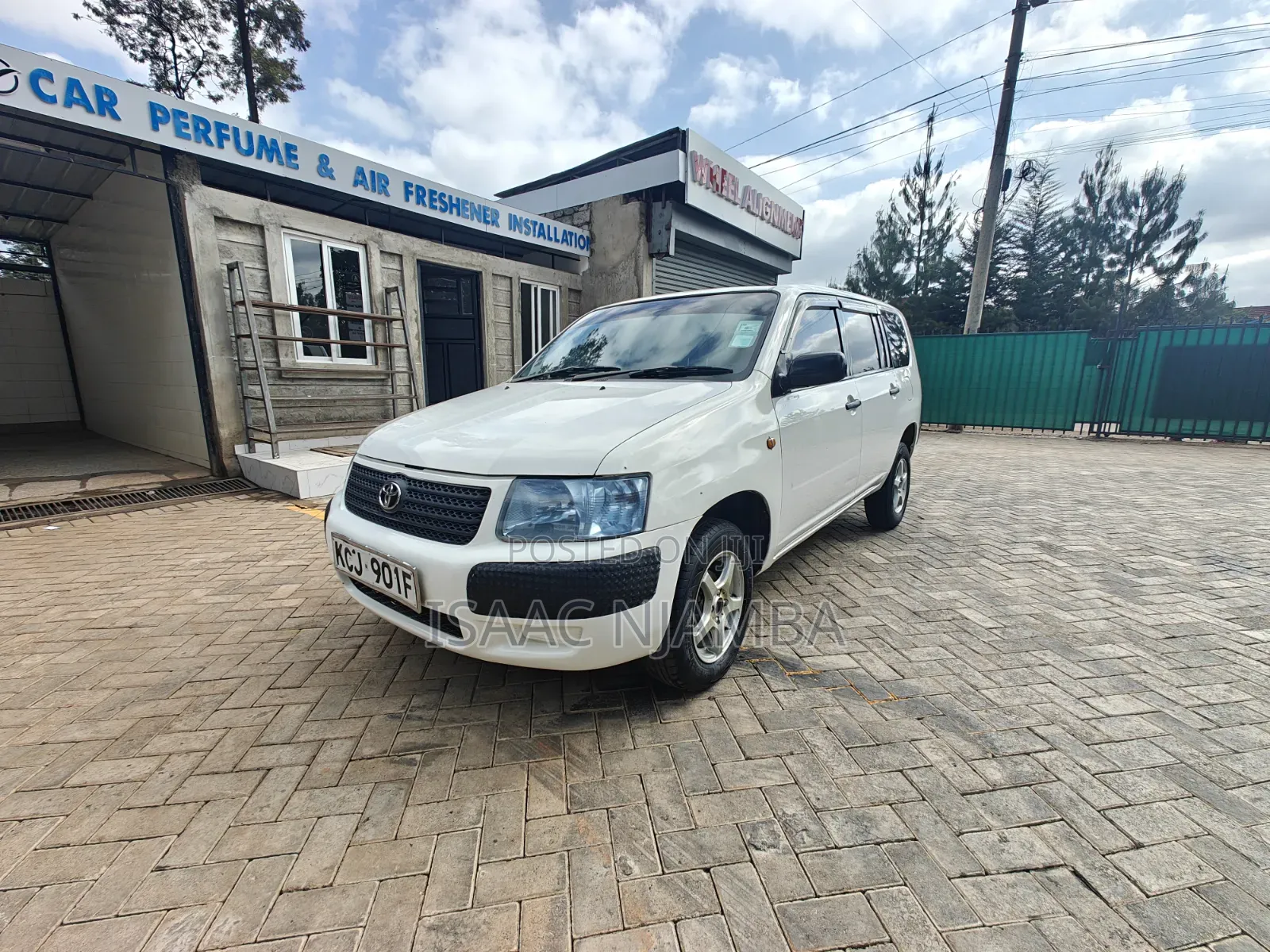 Toyota Probox 2010 White