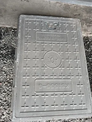 Manhole Cover 18×24