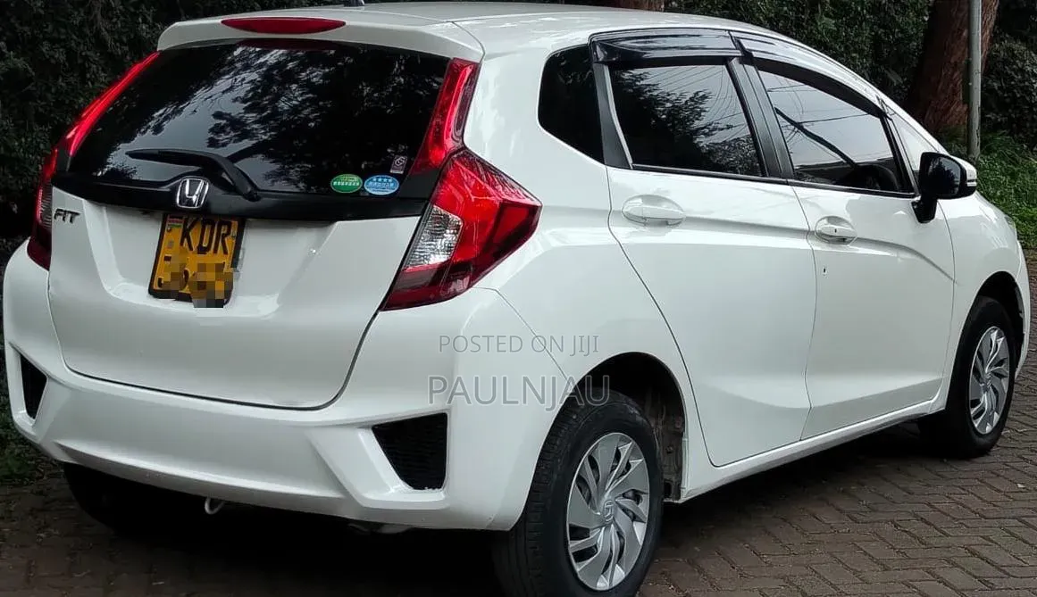 Honda Fit 2017 White