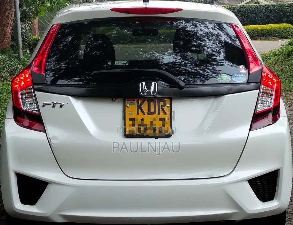 Honda Fit 2017 White