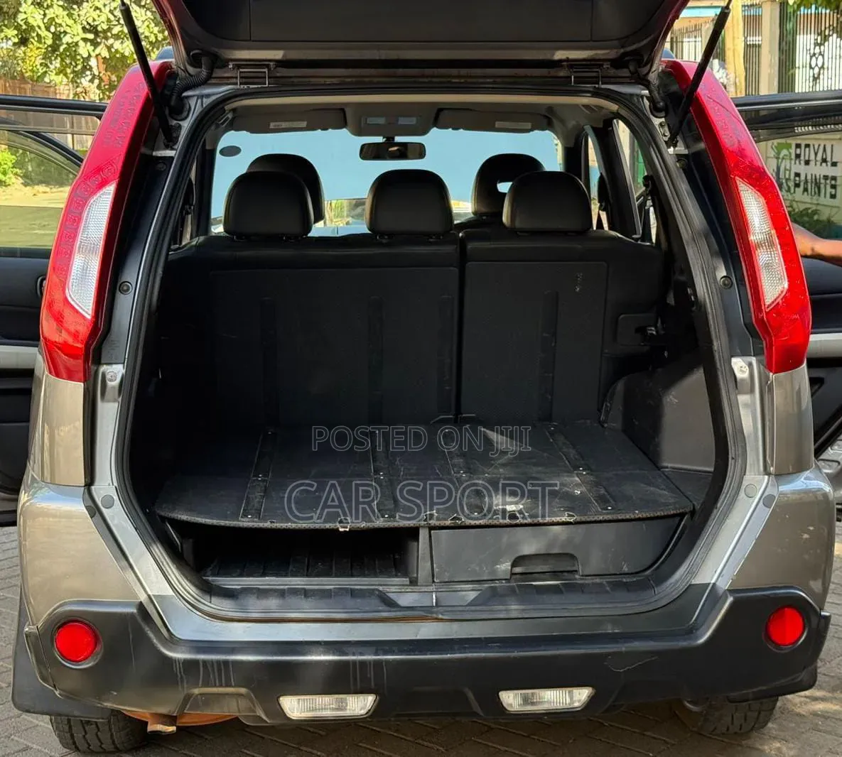 Nissan X-Trail 2012 Gray
