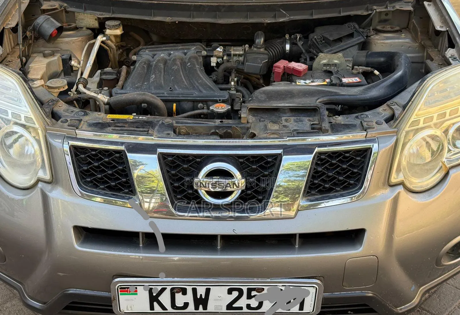 Nissan X-Trail 2012 Gray