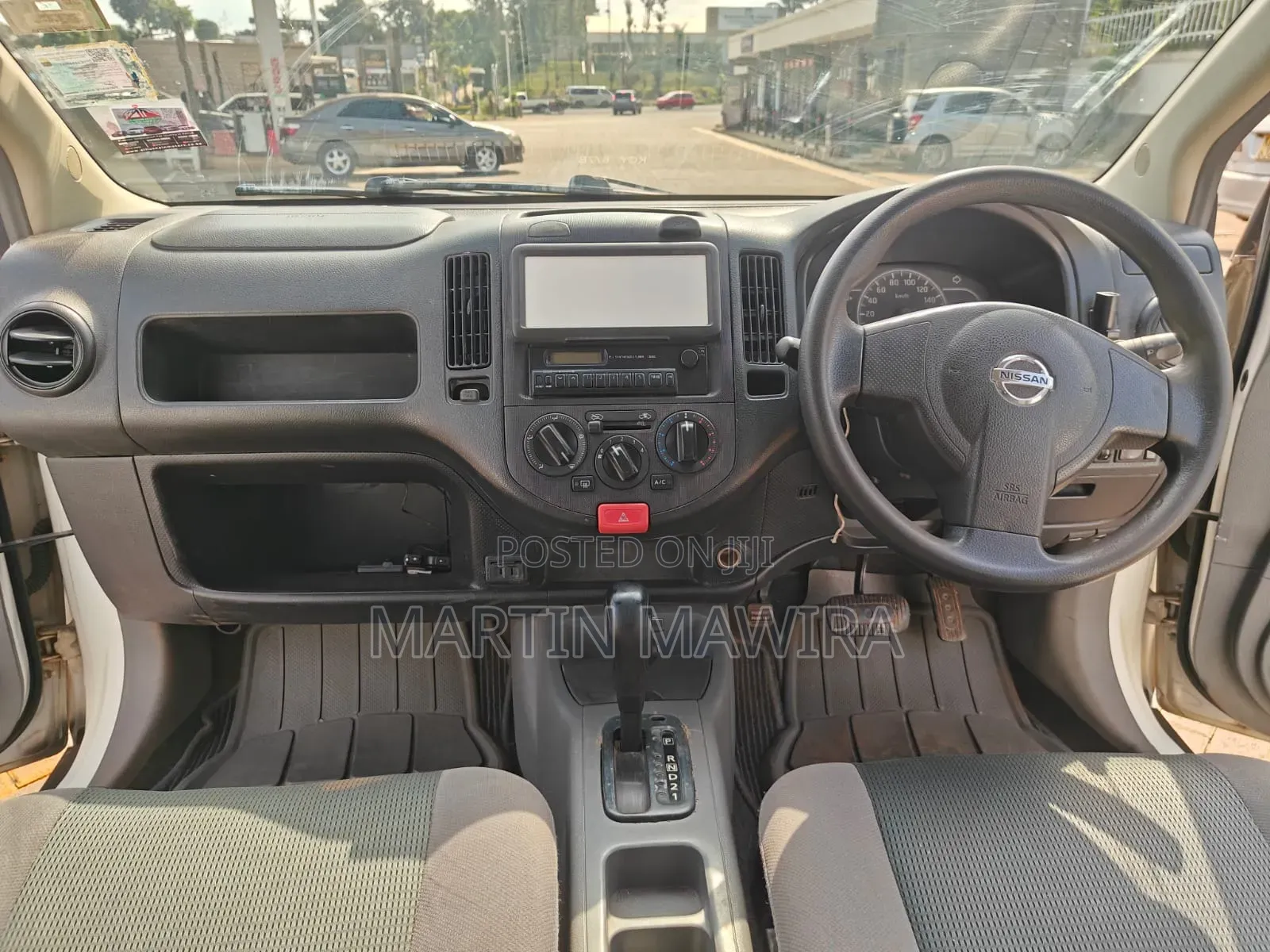 Nissan Advan 2012 White