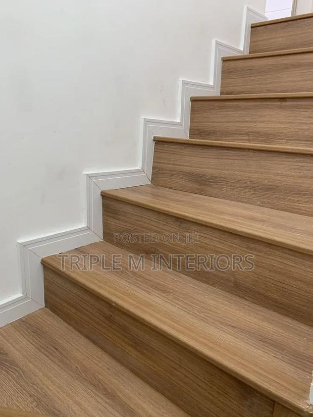 Scratch-Resistant SPC Stair Flooring - thumbnail 2