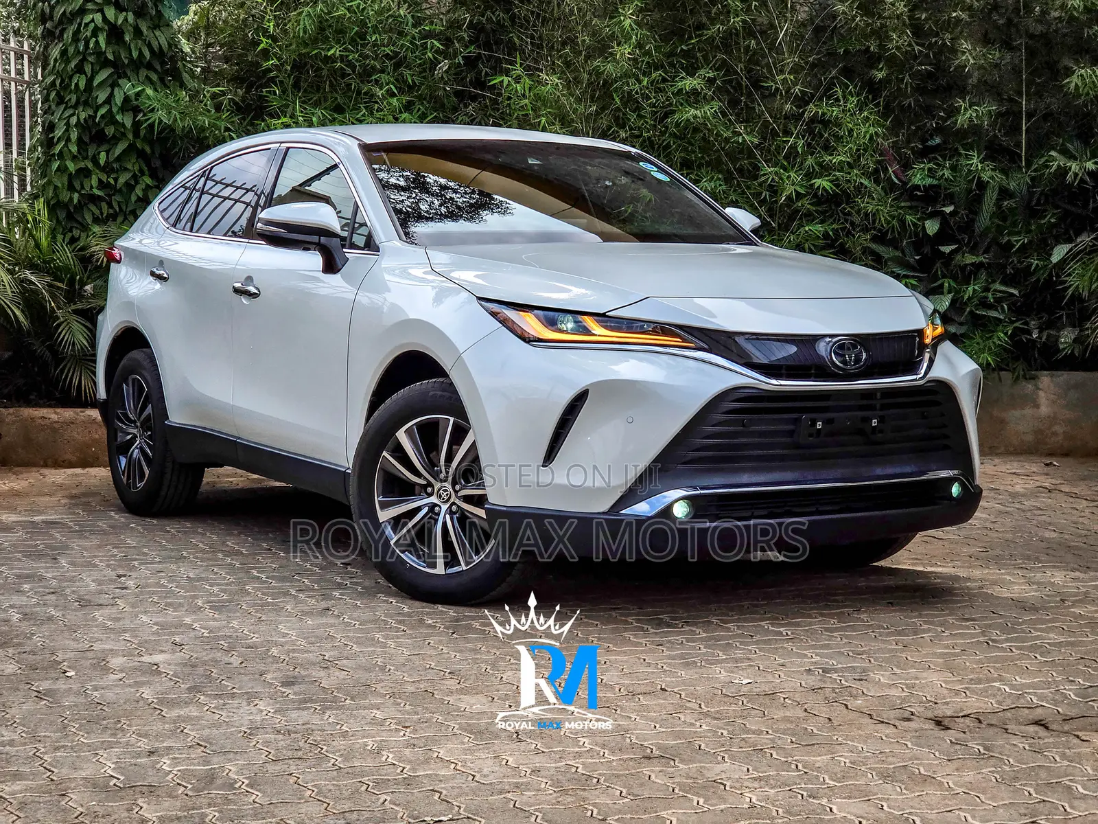 Toyota Harrier 2020 White