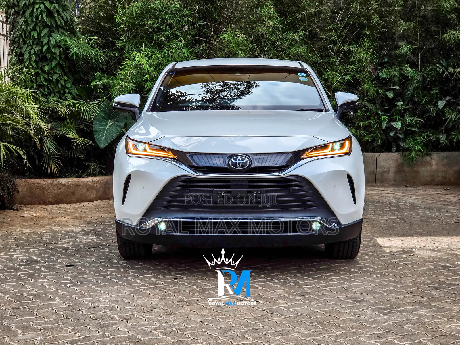 Toyota Harrier 2020 White