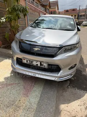 Toyota Harrier 2014 Silver