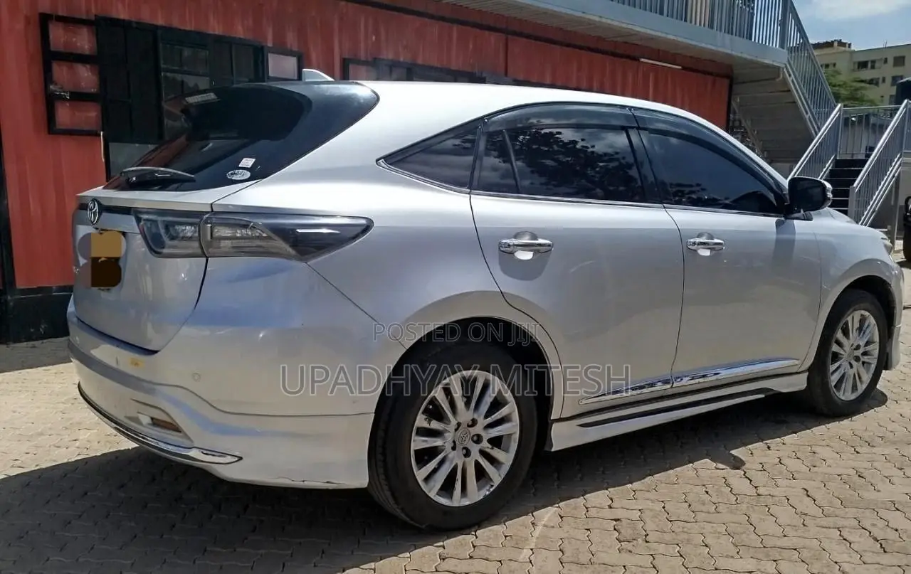 Toyota Harrier 2014 Silver