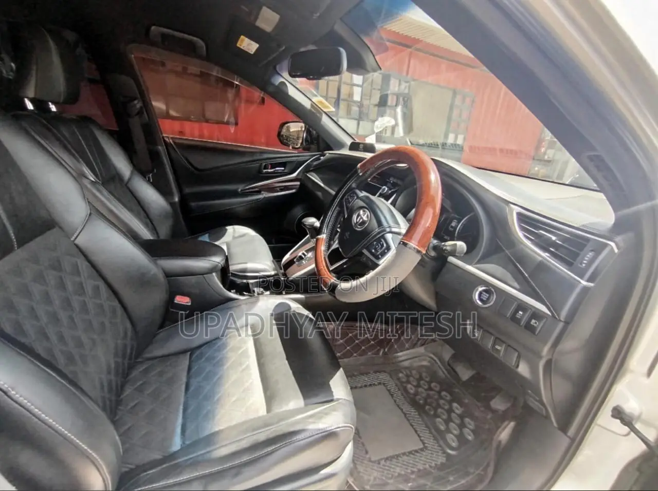 Toyota Harrier 2014 Silver