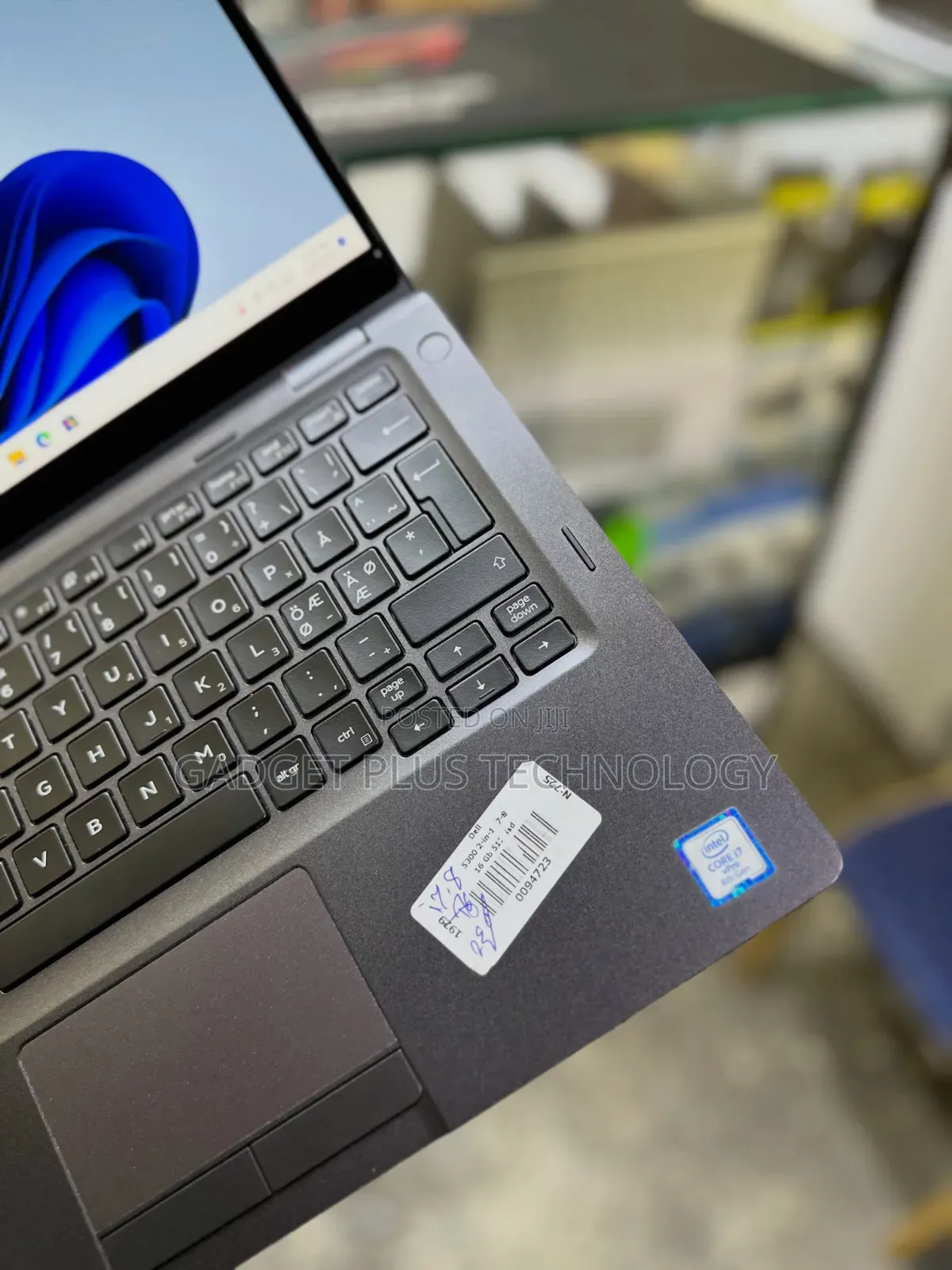 Laptop Dell Latitude 5300 8GB Intel Core i7 SSD 256GB