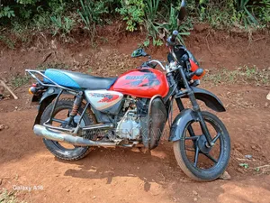 Bajaj Boxer 150 UG 2020 Red