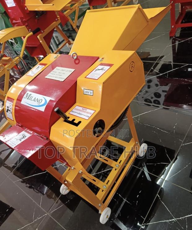 Milano Italia High Speed Chopper Capacity 800-1200kgs/Hr 7.5hp Engine