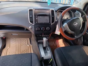 Nissan Wingroad 2014 Silver