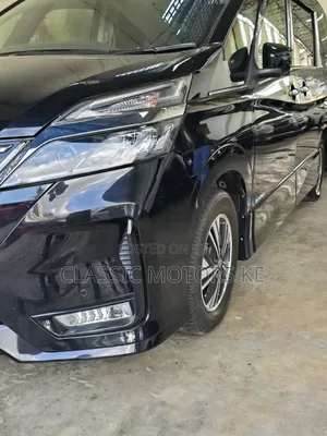 Nissan Serena 2021 Black