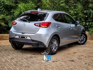 Mazda Demio 2019 Silver