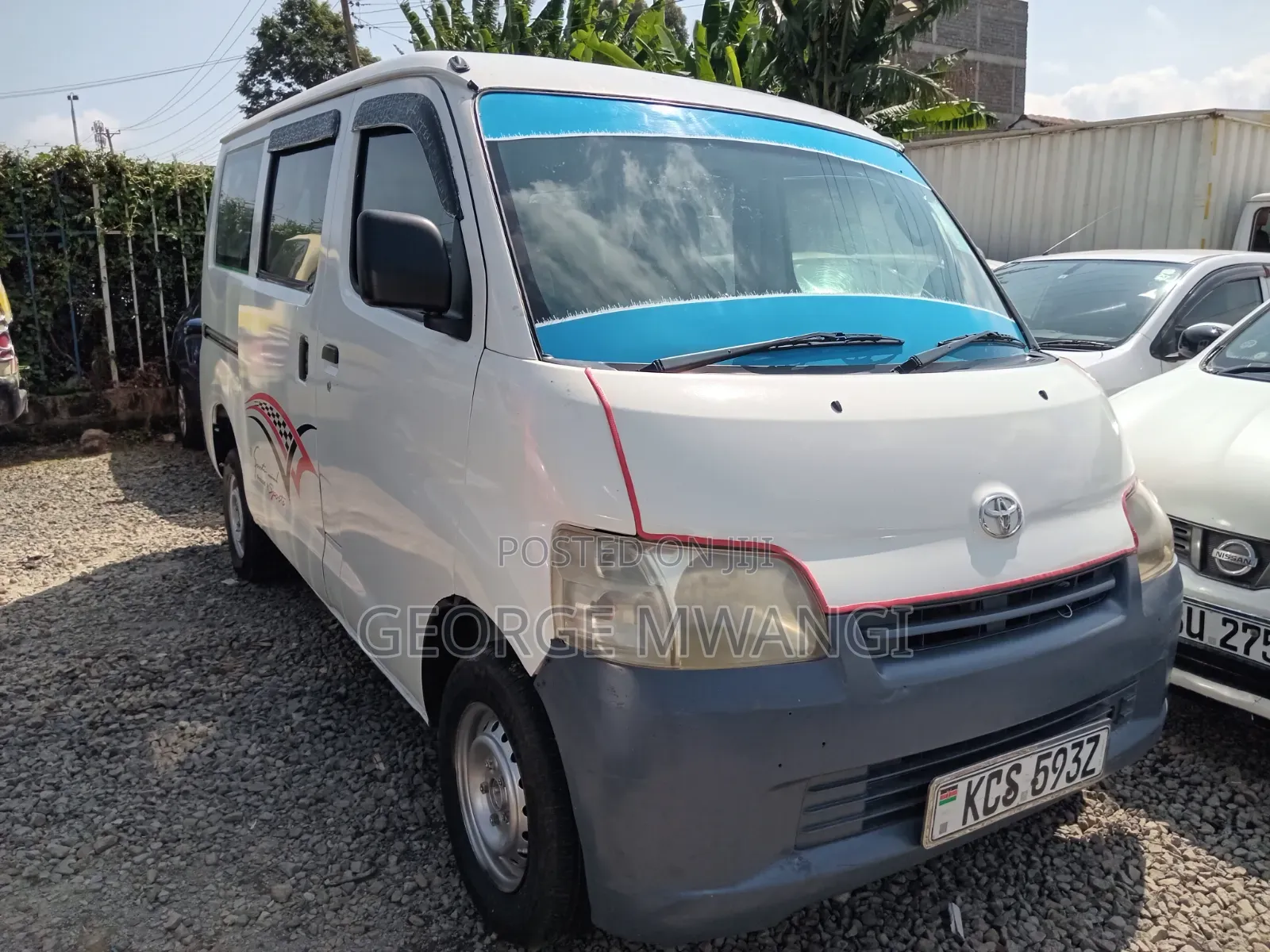 Toyota TownAce 2011 White