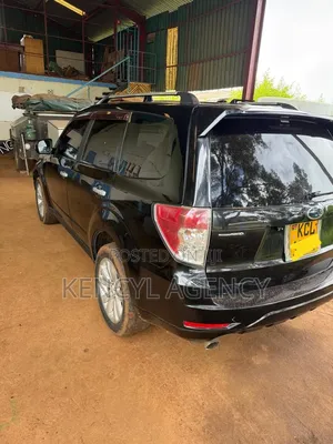 Subaru Forester 2011 Black