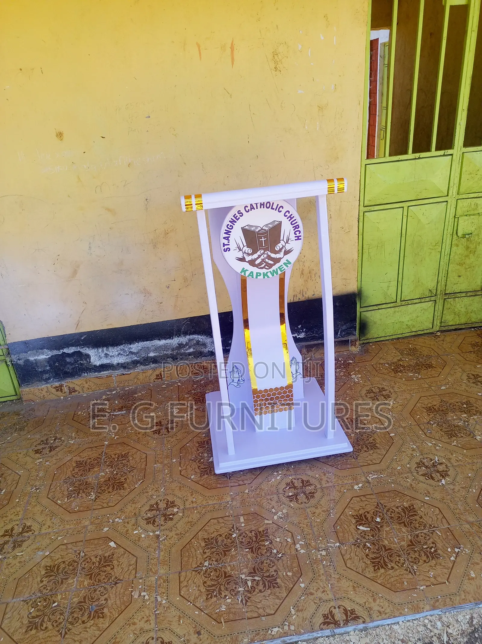 White Pulpit