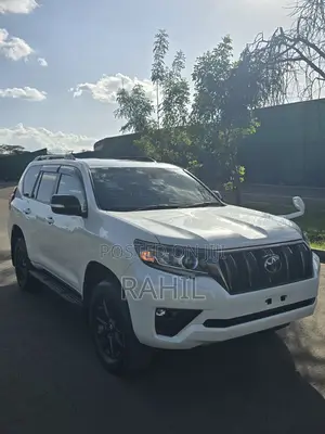 Toyota Land Cruiser Prado 2.8 2020 White