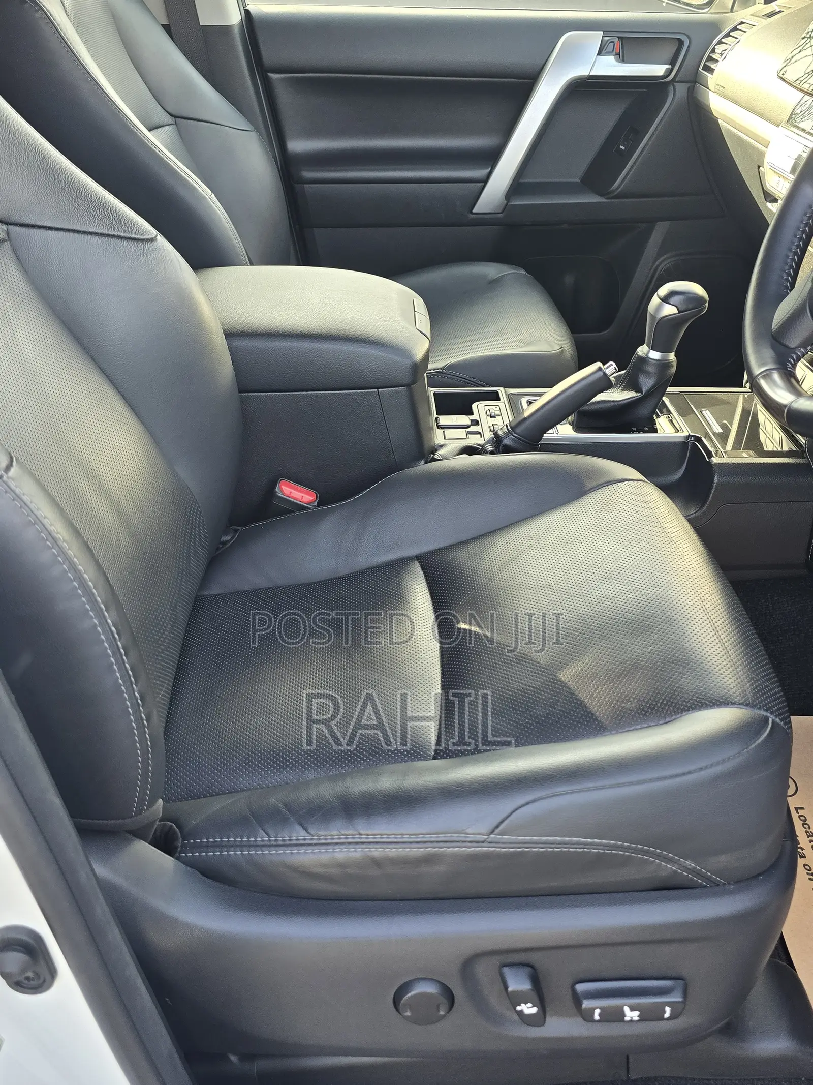Toyota Land Cruiser Prado 2.8 2020 White
