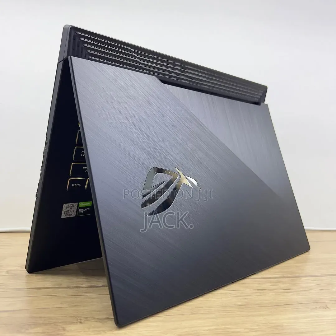 Laptop Asus ROG Strix G16 G614 16GB Intel Core i7 SSD 512GB