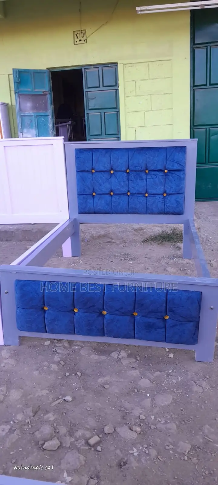 Blue 4*6 Chester Bed