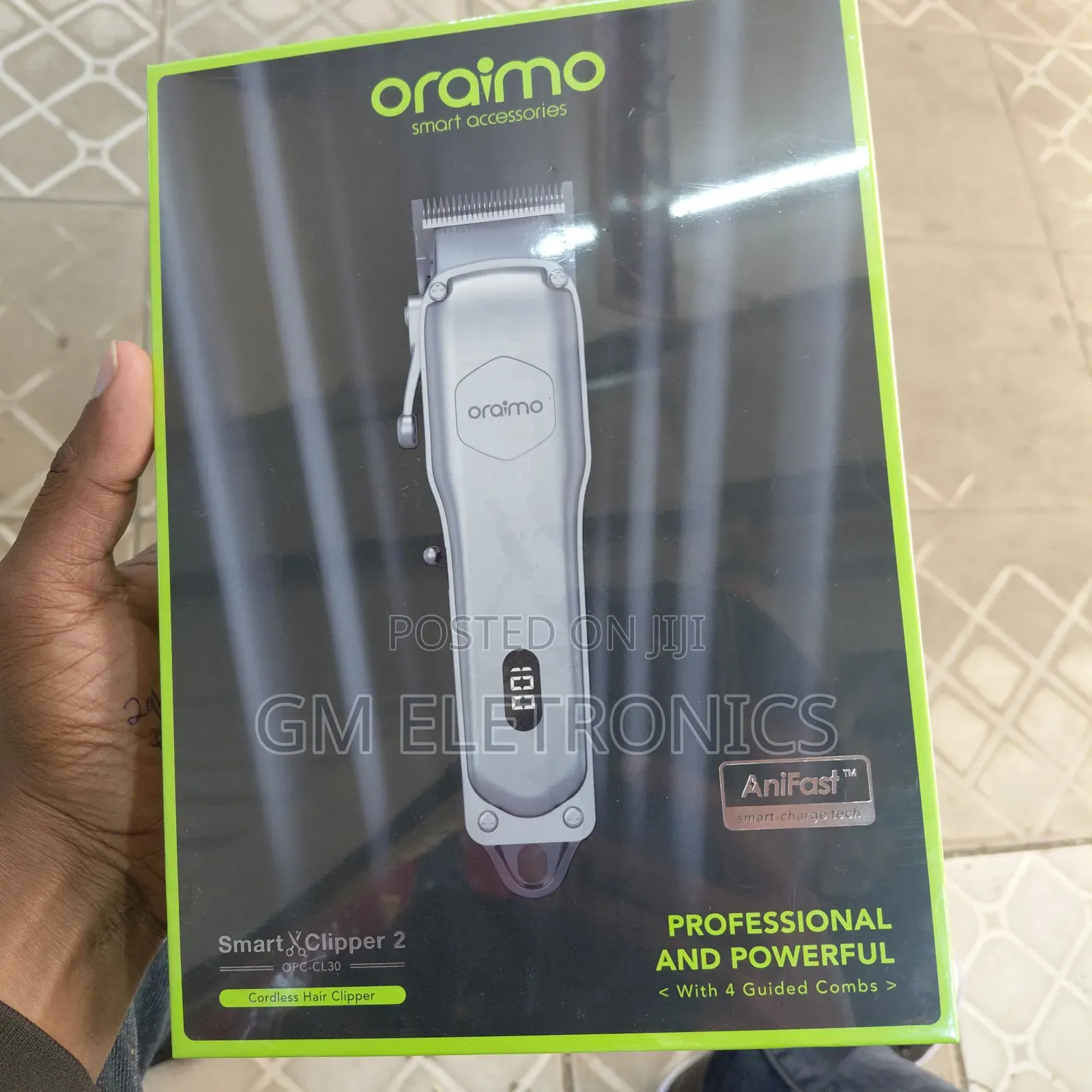 Original Cordless Rechargeble Hair Clipper 2 With Led Display.