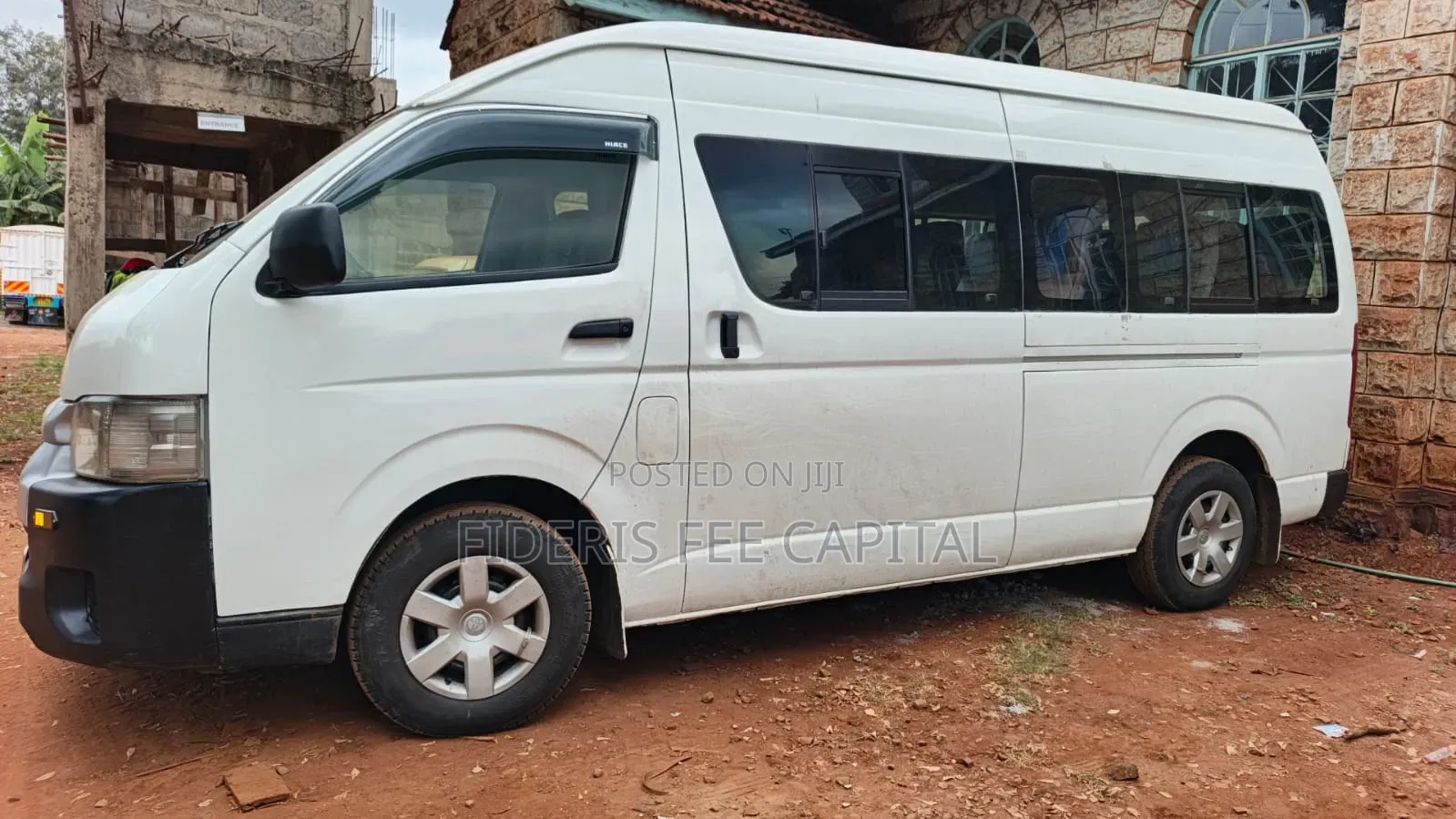 Toyota HiAce 2019 White