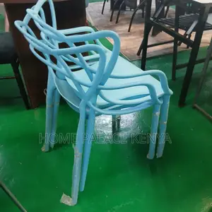 Plastic Chair: Entangled Back Molded Kitchen Chair