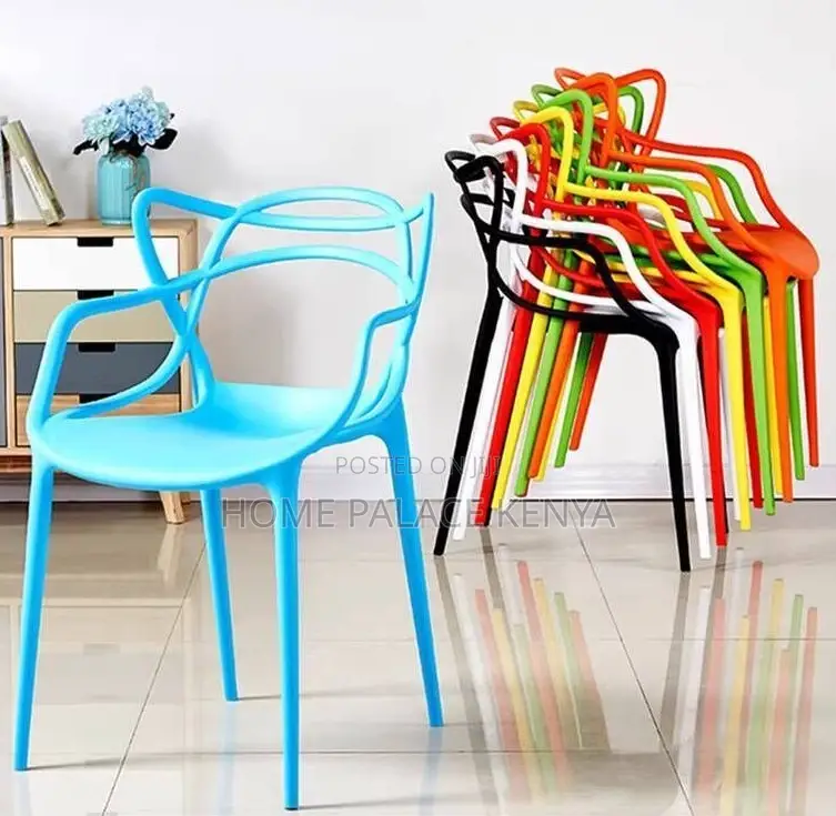 Plastic Chair: Entangled Back Molded Kitchen Chair