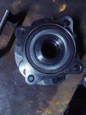 Prado J95, J120, Vigo 4wd Front Wheel Hub