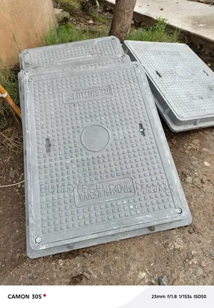 Strong 18×24 Fibre Manhole Cover