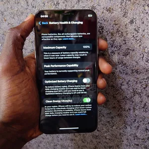 Apple iPhone X 64 GB White