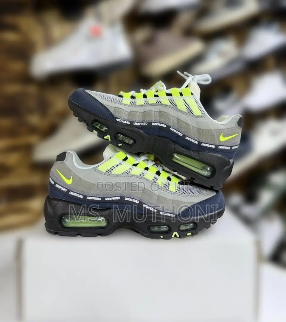Undefeated Geo Nyc Neon Airmax 95 40-45