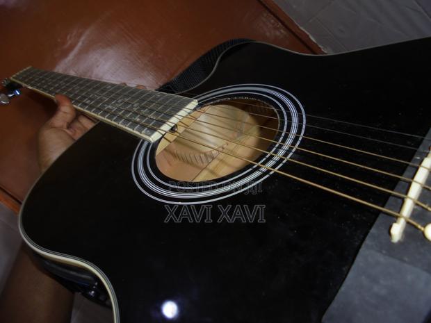 Semi Acoustic Guitar