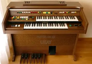 Yamaha Electone B-55n Electric Organ.