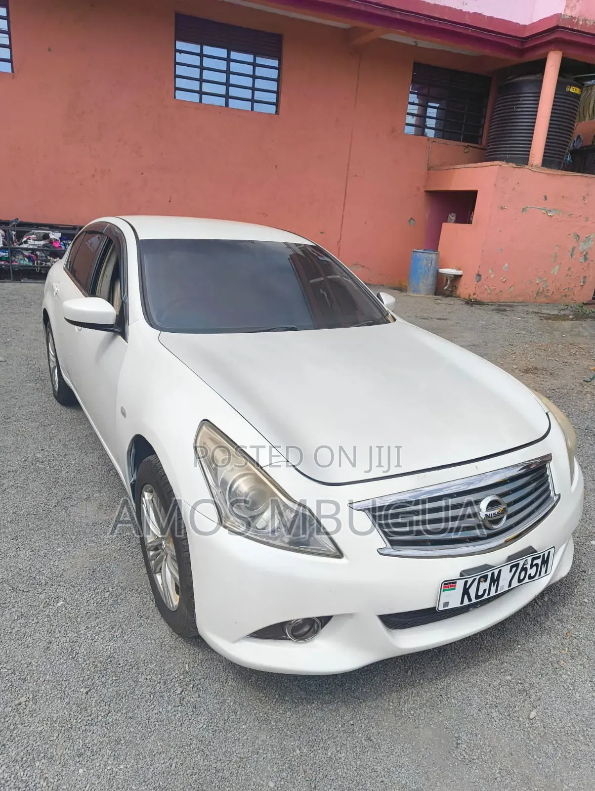 Nissan Skyline 2012 White