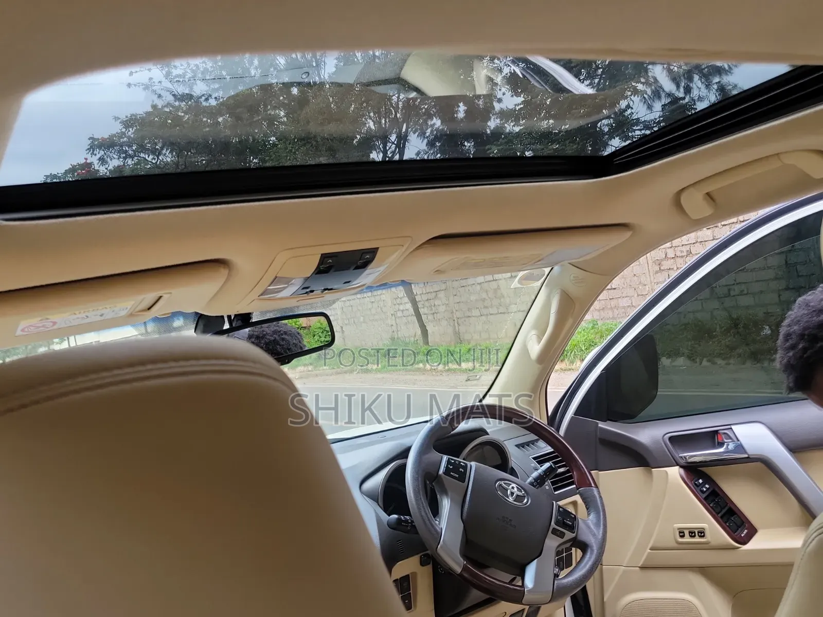 Toyota Land Cruiser 2016 White