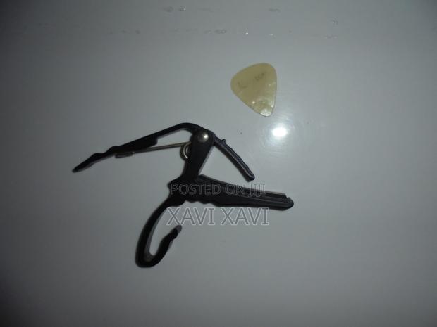 Semi Acoustic Guitar - thumbnail 7