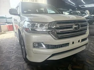 Toyota Land Cruiser 2019 White