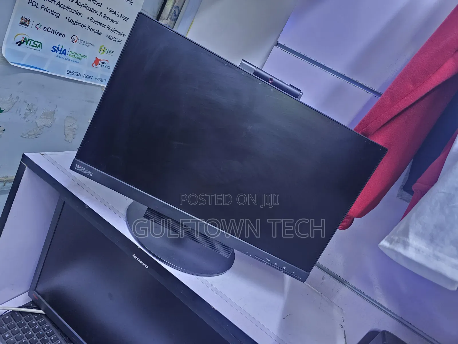 Desktop Computer Lenovo ideacentre AIO 730S 4GB Intel Core i3 SSD 128GB