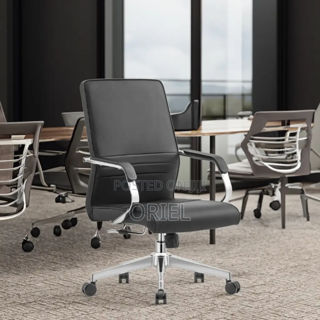 Office Chair : Office Visitor Leather Padded Chair