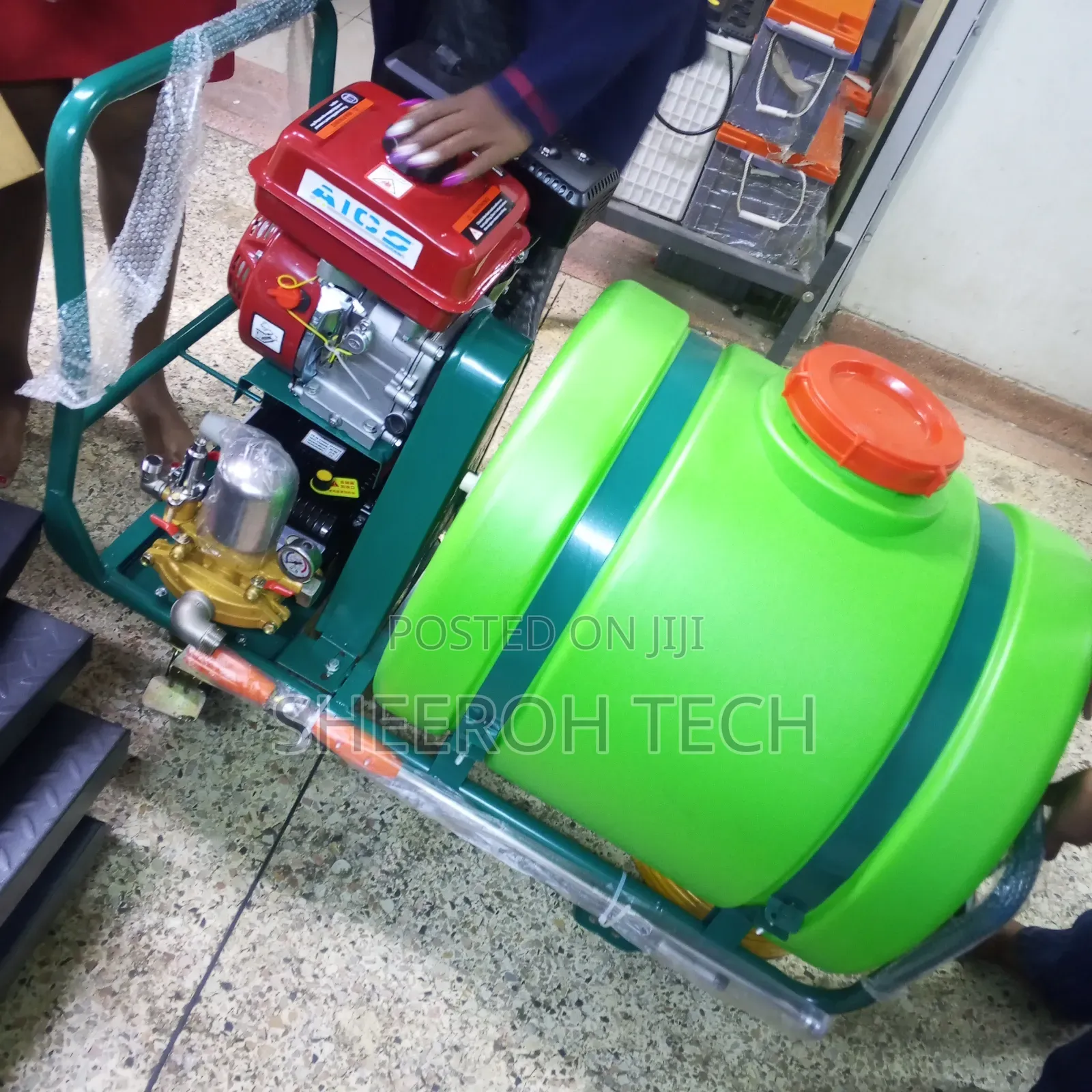 Aico Power Sprayer/Petro Powered Sprayer 160l