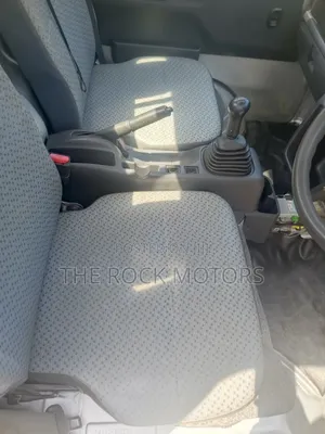Suzuki Every Wagon 2018 Silver