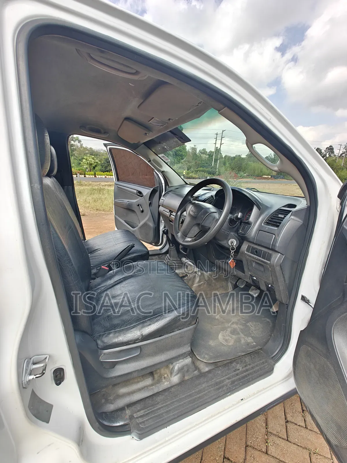 Isuzu D-MAX 2016 White