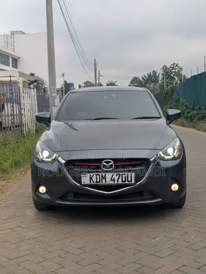 Mazda Demio 2016 Gray